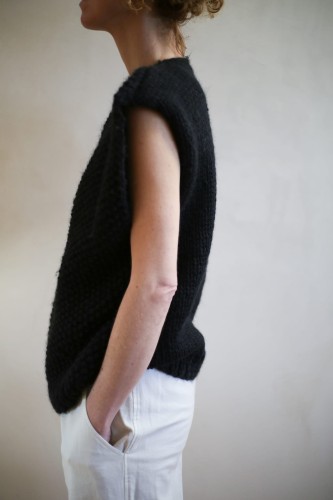 alina_pilower-september-concept-hand-made-wool